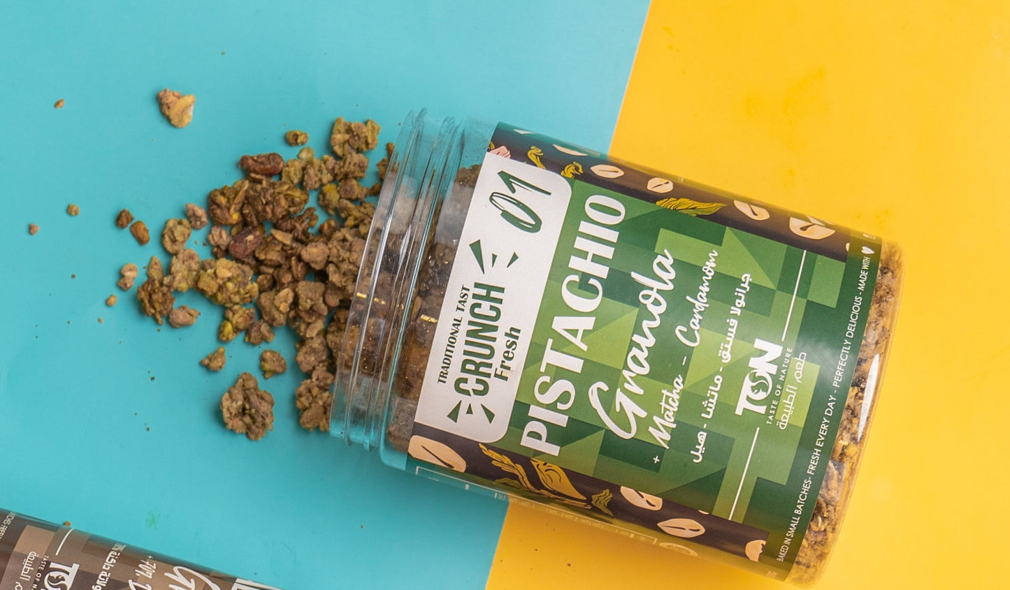 جرانولا بالفستق والماتشا